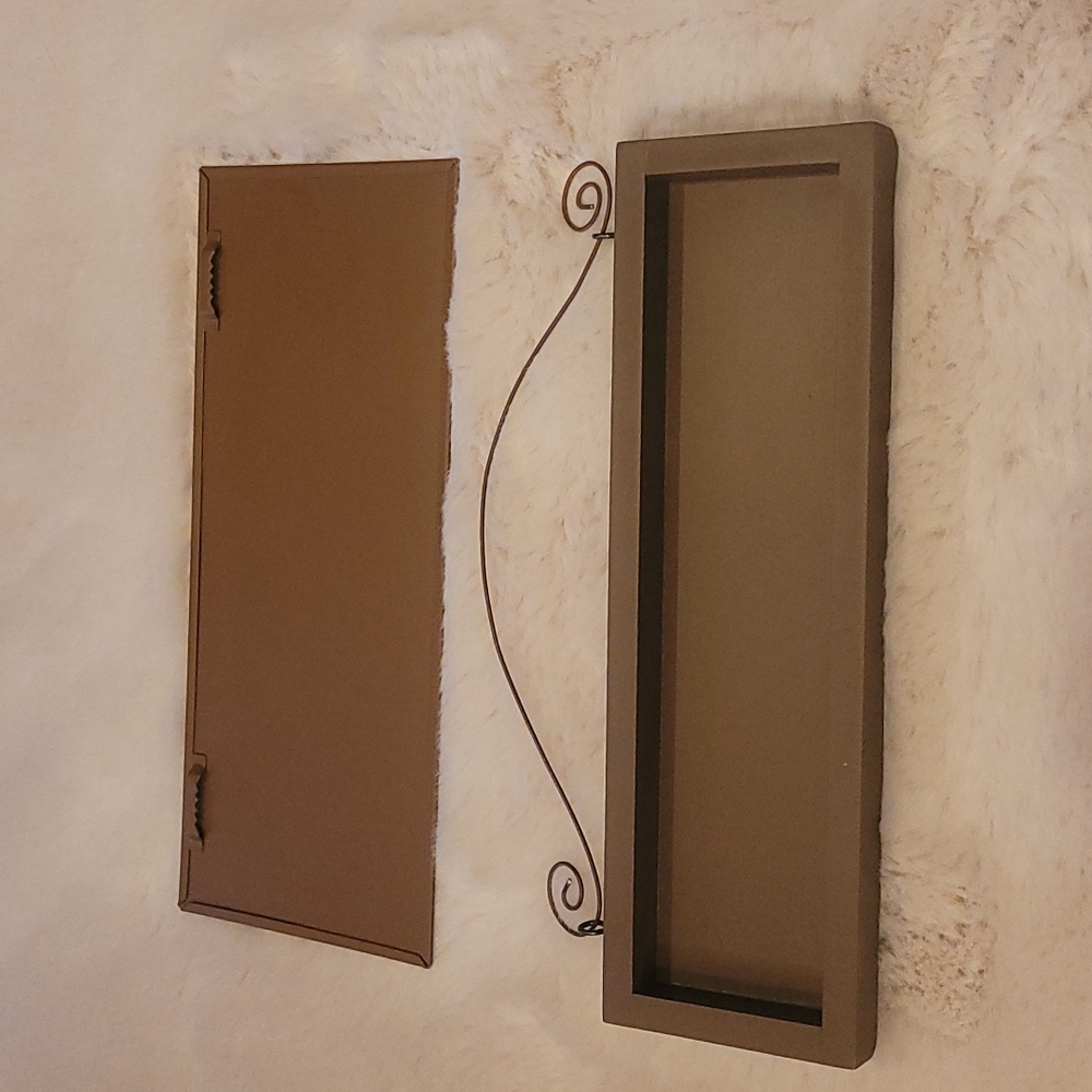 2 Home Decor Signs - Picture 2 of 5